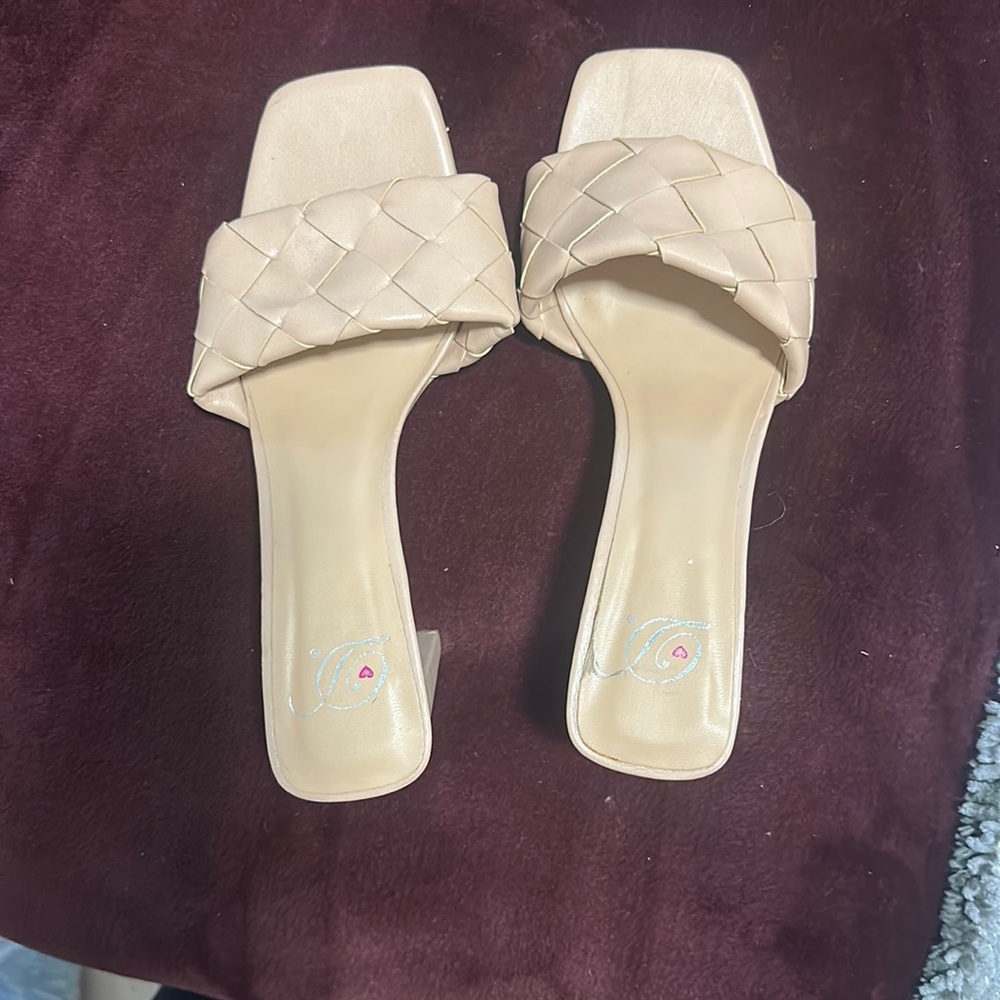 Summer heels